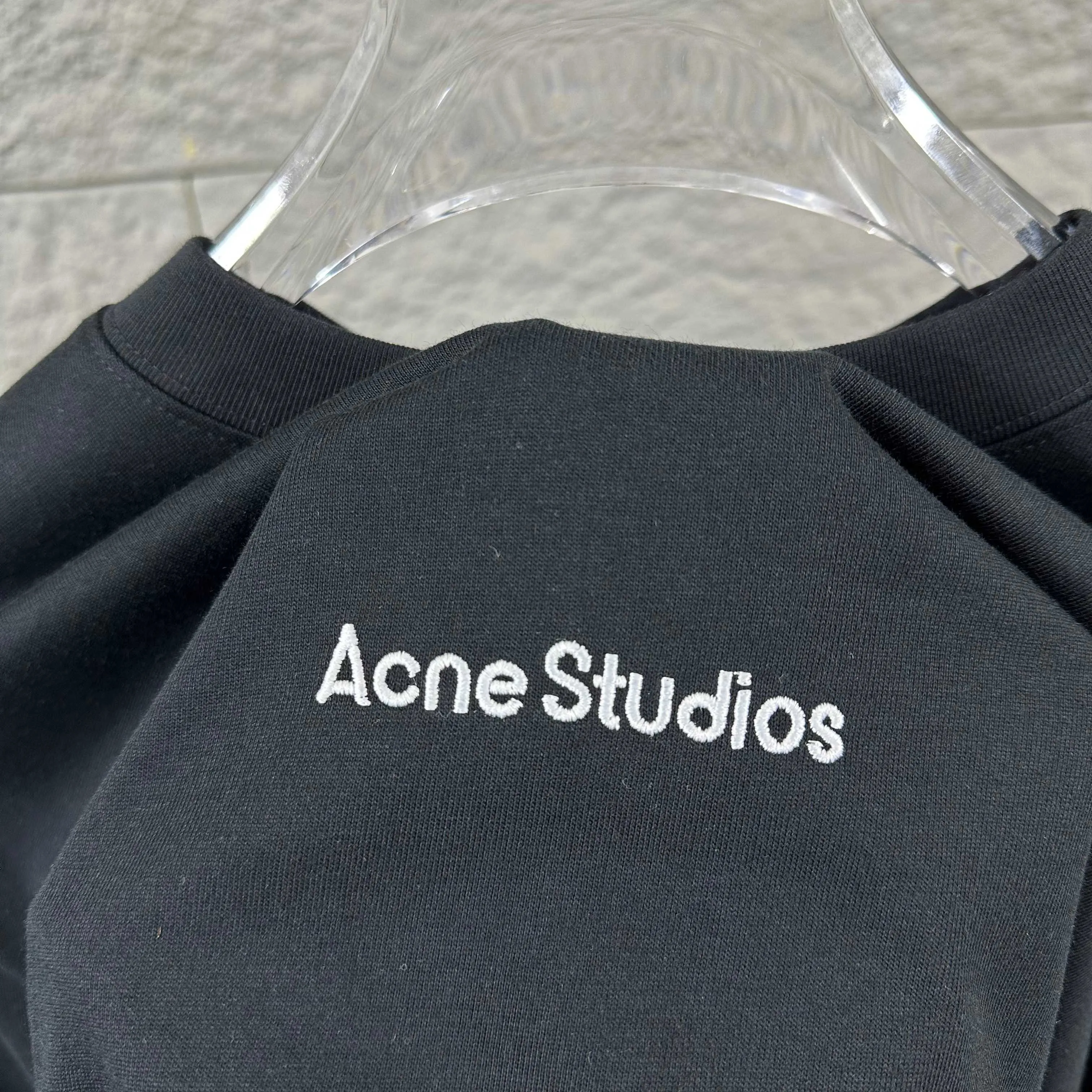 Acne studios Acne studios 2026 Spring and Summer New Arrival Classic letters simple embroidery + heat transfer process Customized double yarn plain cotton fabric Short-sleeved T-shirt Men and women Same Style Color: Black White Size: S (90-130 pounds) M (120-150 pounds) L (140-165 pounds) XL (160-180 pounds) XXL (180 pounds)